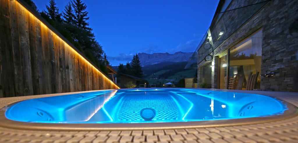 La Bercia Alpine Lodge & Spa Stern Zimmer foto